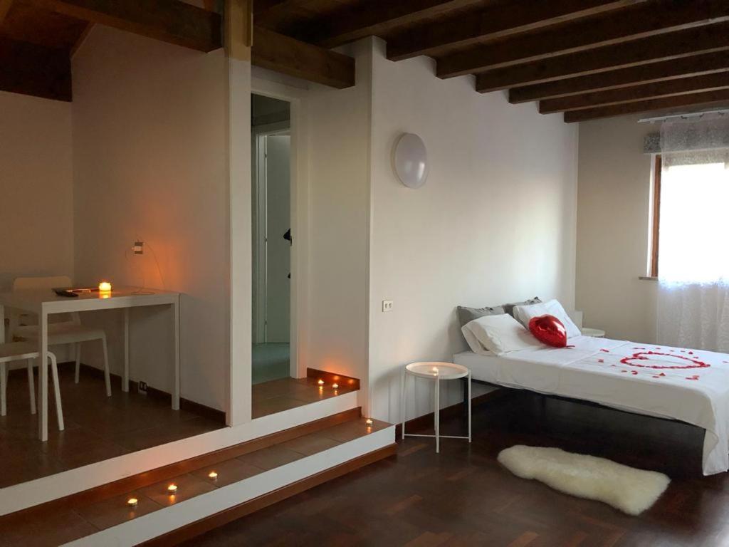 Attico By Marconi 11 Bed & Breakfast Besozzo Luaran gambar